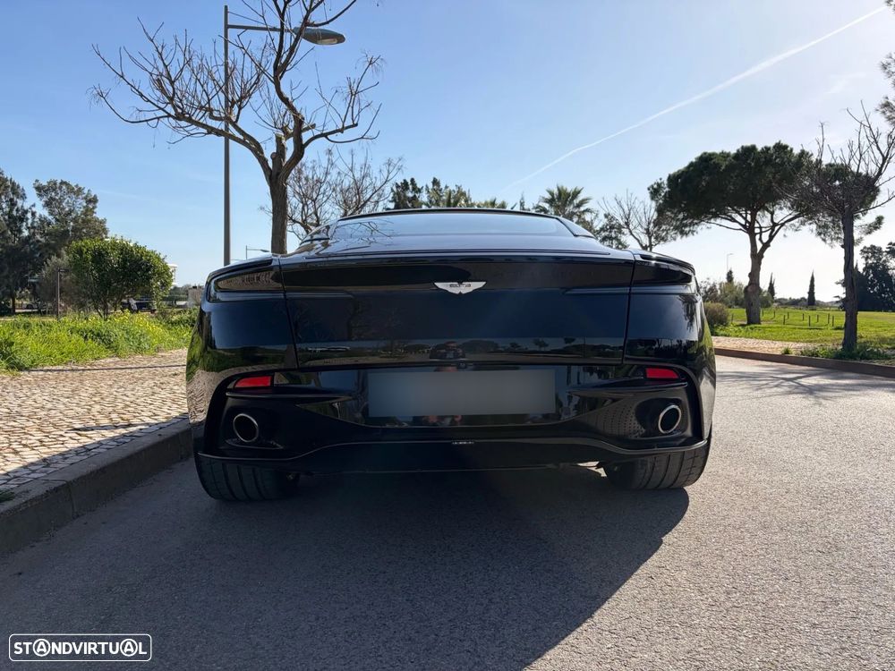 Aston Martin DB11 Coupé V12 Auto - 9
