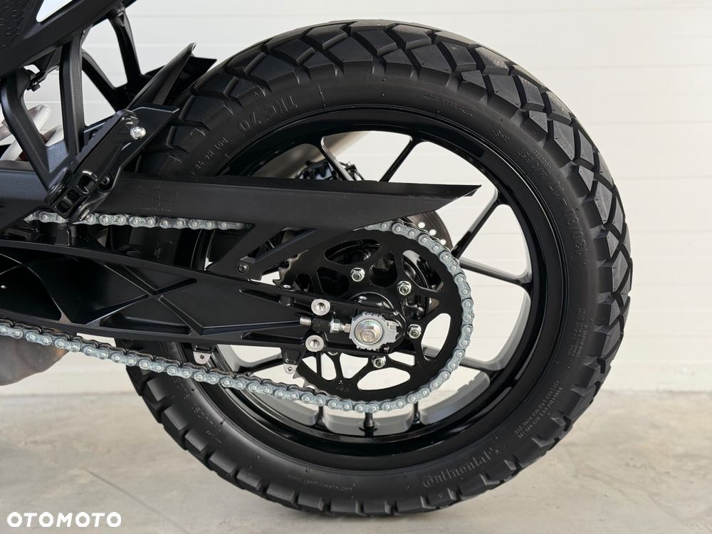 KTM Adventure 390 - 30