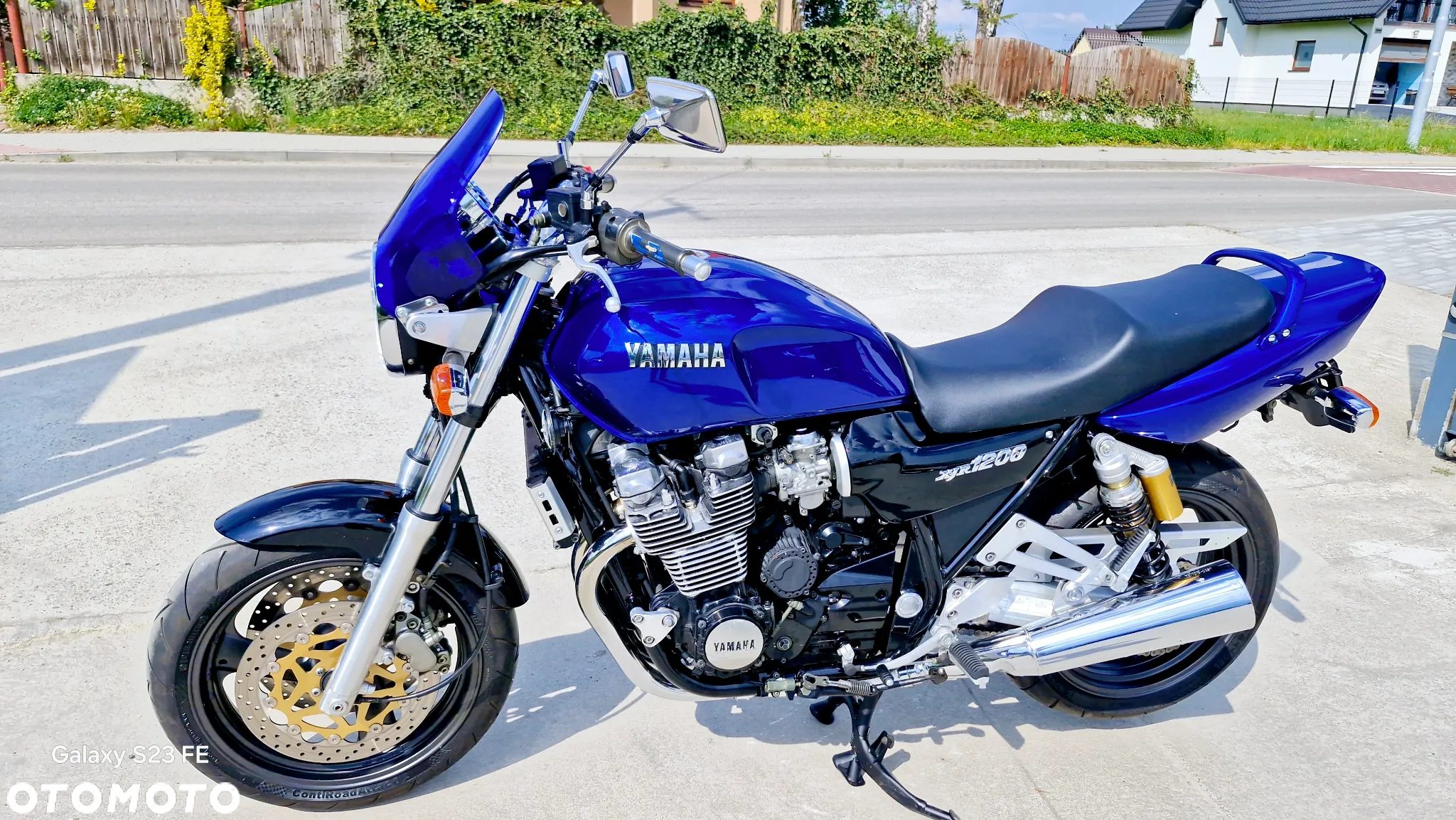 Yamaha XJR - 6