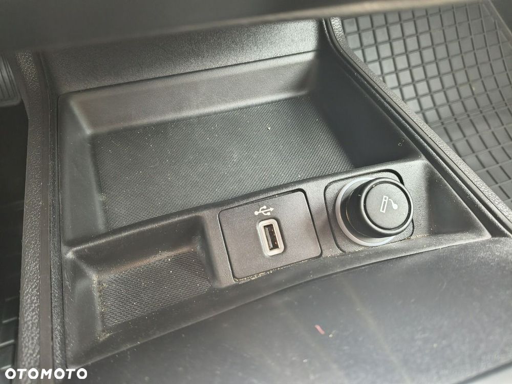 Ford Mondeo - 21