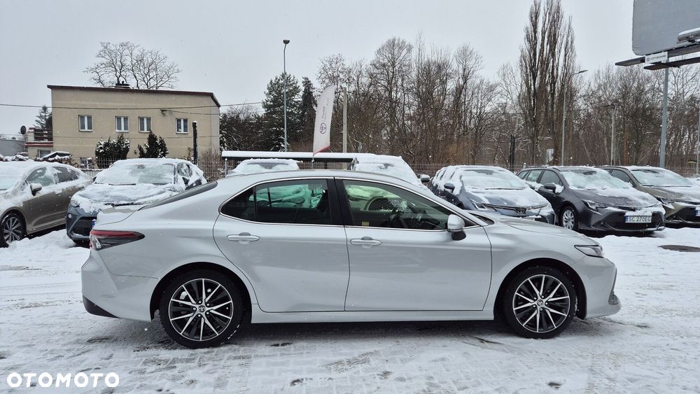 Toyota Camry 2.5 Hybrid Prestige CVT - 17