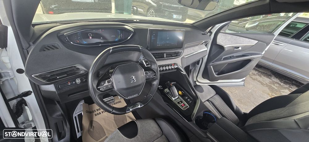 Peugeot 3008 1.6 Hybrid GT Pack e-EAT8 - 8