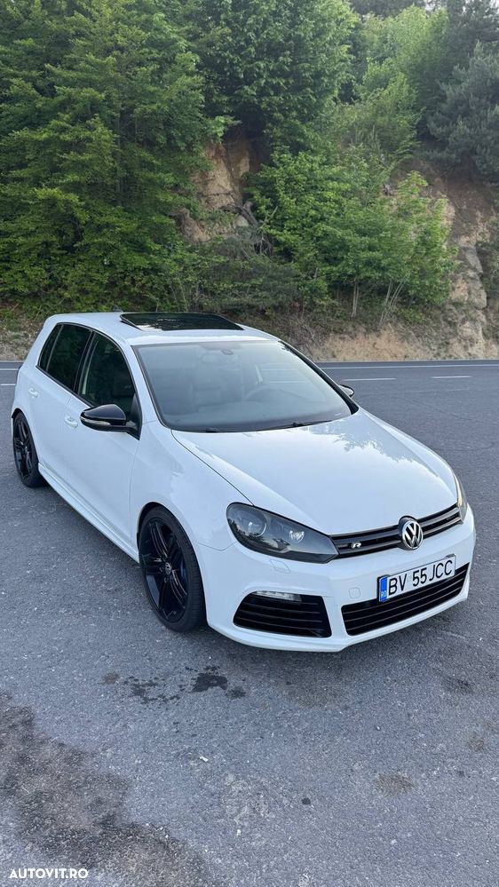 Volkswagen Golf R 2.0 TSI Motion DSG - 2