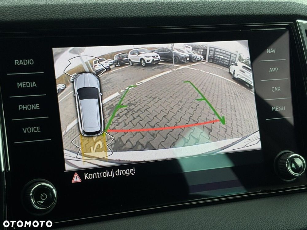 Skoda Karoq 2.0 TDI SCR 4x2 Ambition DSG - 25