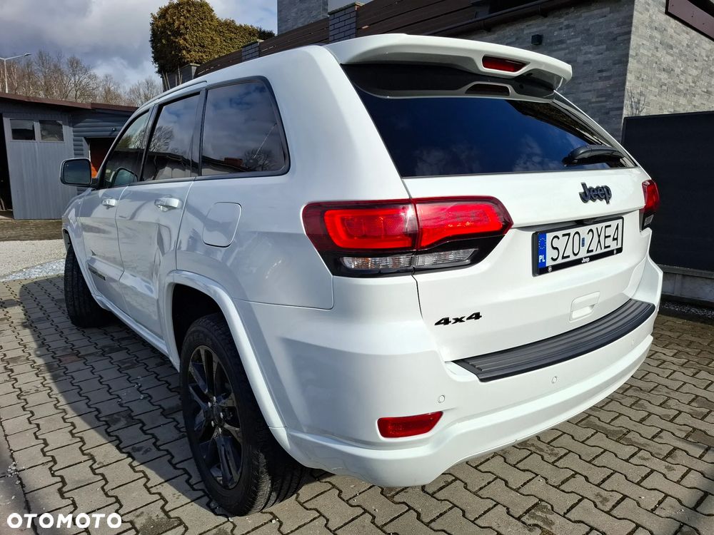 Jeep Grand Cherokee - 5