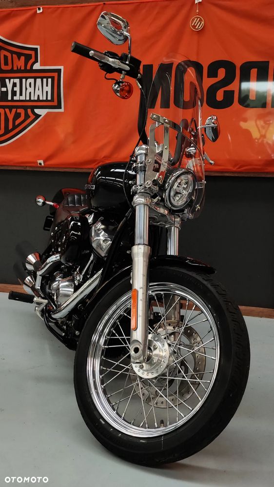 Harley-Davidson Softail Standard - 3