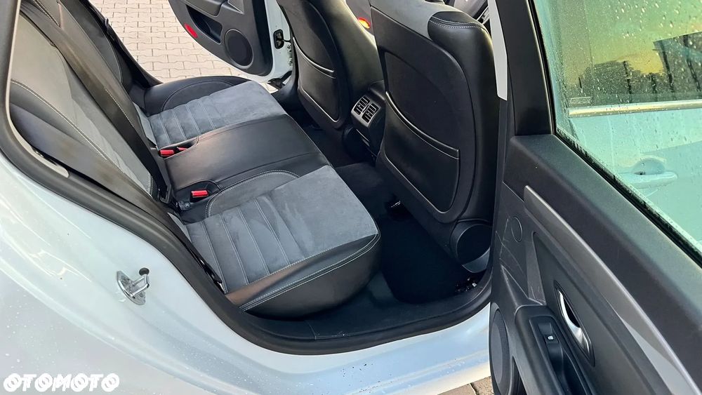 Renault Laguna ENERGY dCi 175 FAP Start & Stop Bose Edition - 16