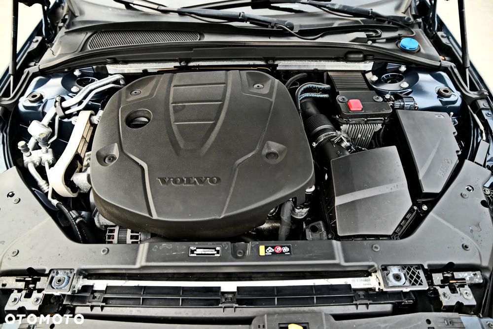 Volvo V60 D4 Geartronic Momentum Pro - 18