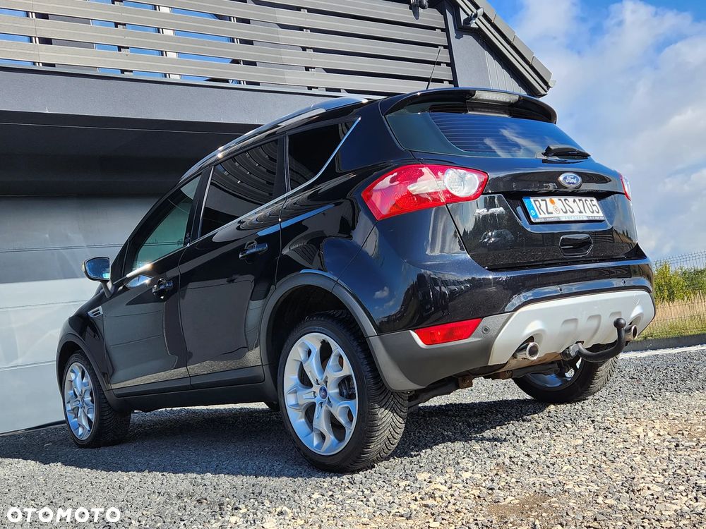 Ford Kuga 2.0 TDCi 4x4 Titanium - 38