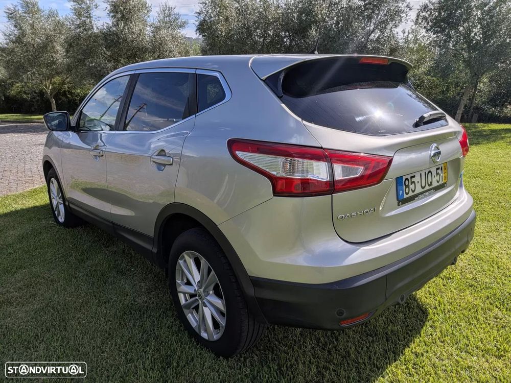 Nissan Qashqai 1.6 dCi N-Connecta Led - 5