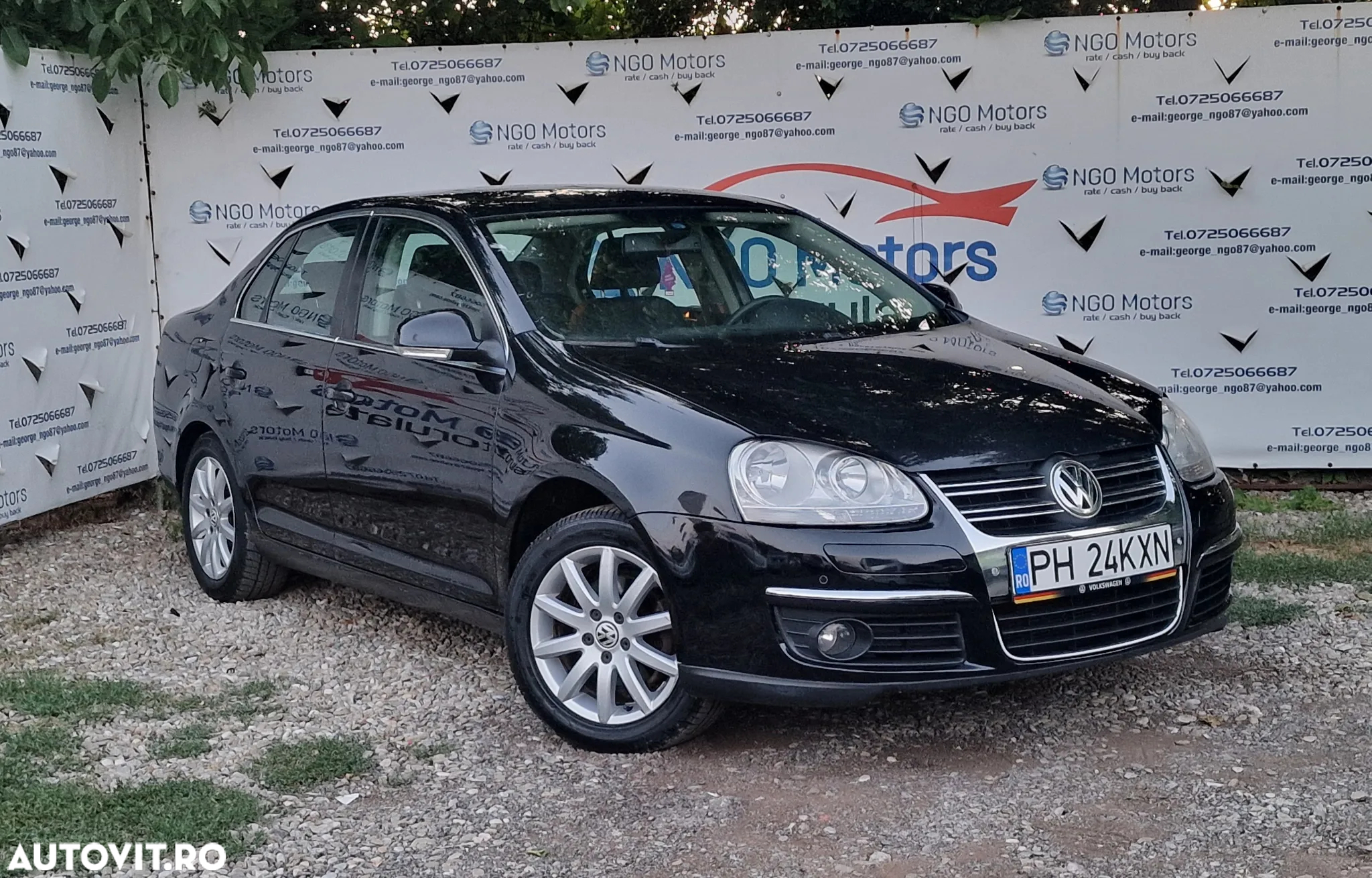 Volkswagen Jetta 1.6 TDI Blue Motion Technology Trendline - 5