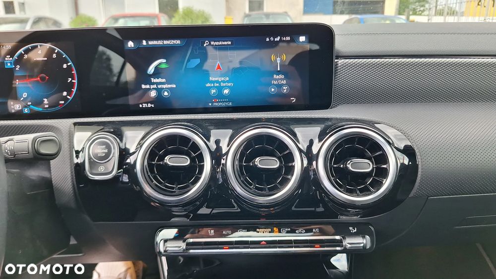 Mercedes-Benz CLA - 11