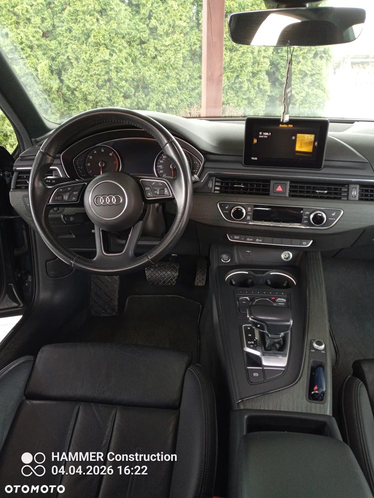 Audi A4 Limousine - 5