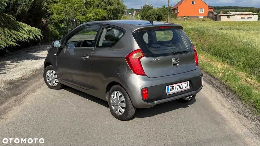 Kia Picanto 1.0 L - 18