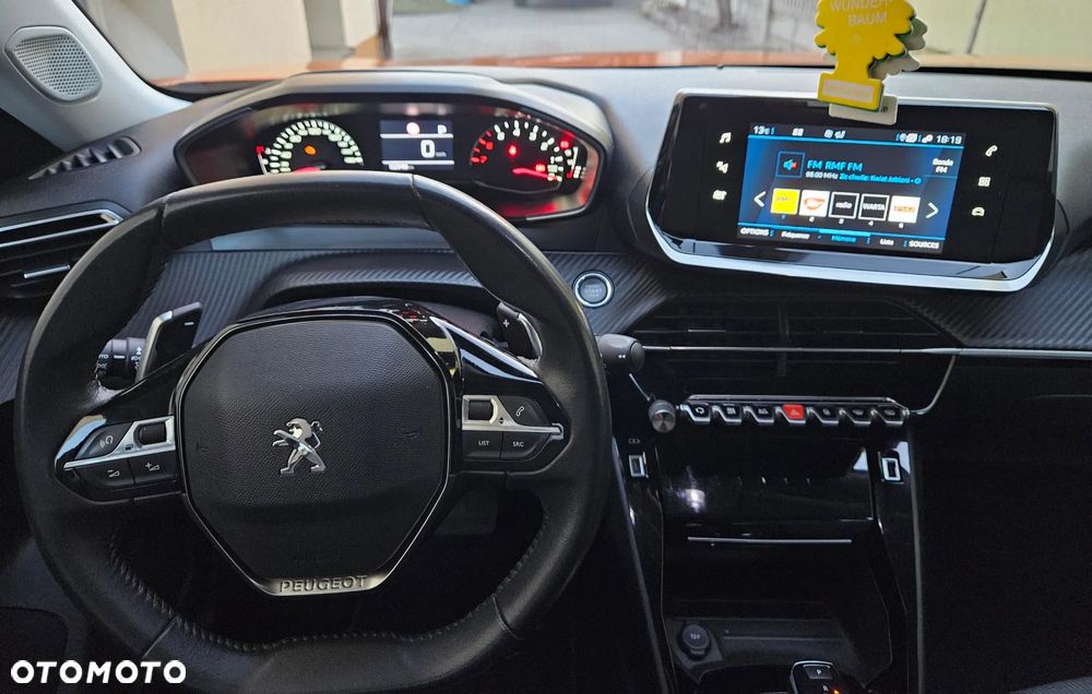 Peugeot 2008 PureTech 130 Stop&Start EAT6 Allure - 9