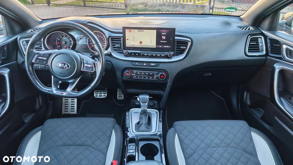 Kia ProCeed 1.5 T-GDI DCT7 OPF (48V Mild Hybrid) GT Line - 6