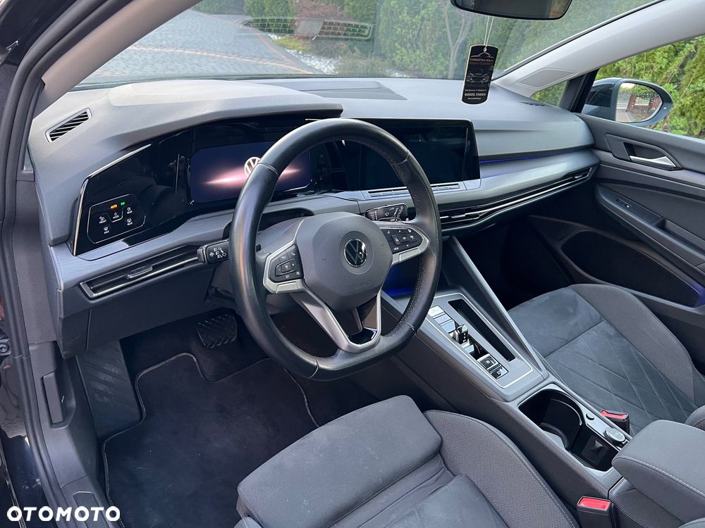 Volkswagen Golf - 20