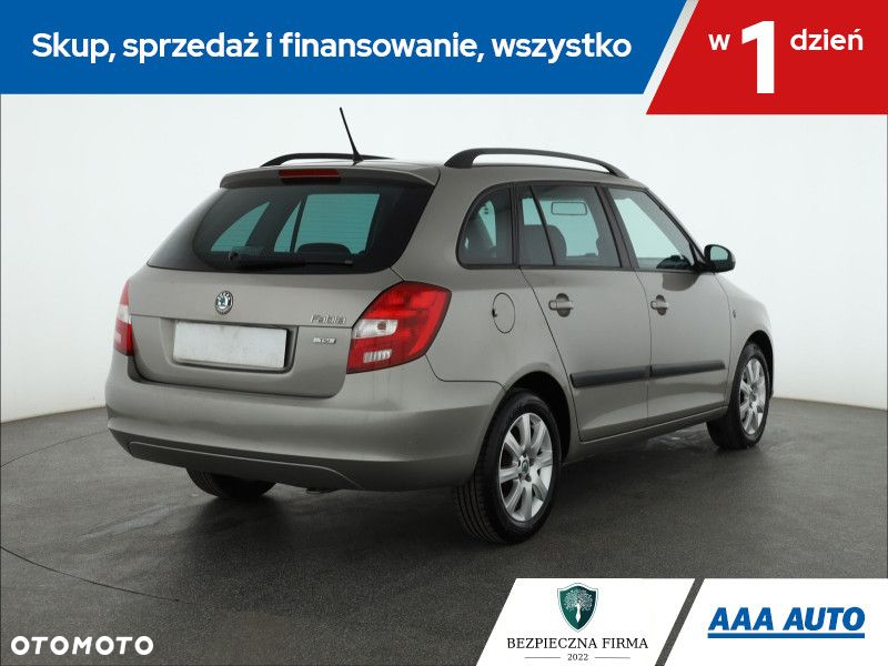 Skoda Fabia - 6