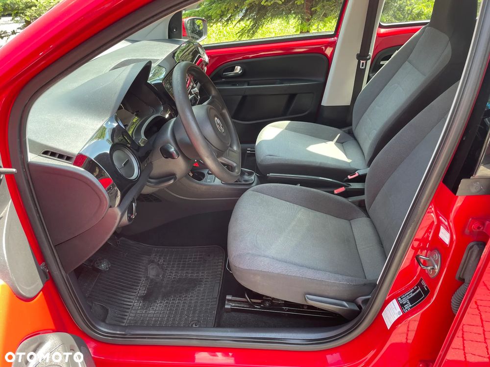 Volkswagen up! 1.0 move - 12