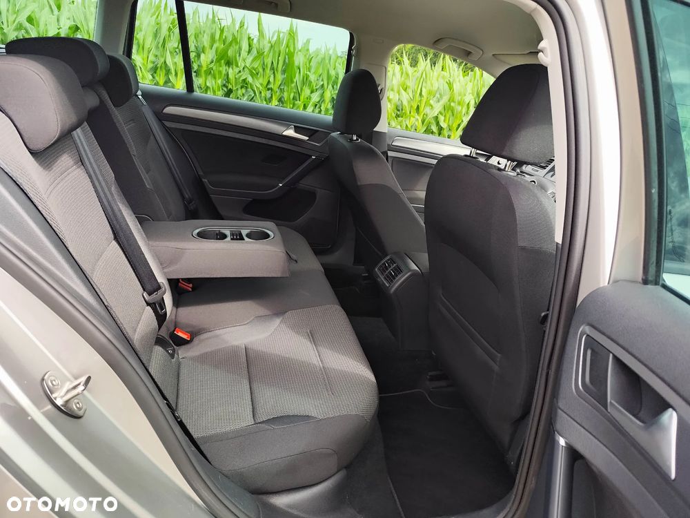 Volkswagen Golf 1.0 TSI (BlueMotion Technology) Comfortline - 8
