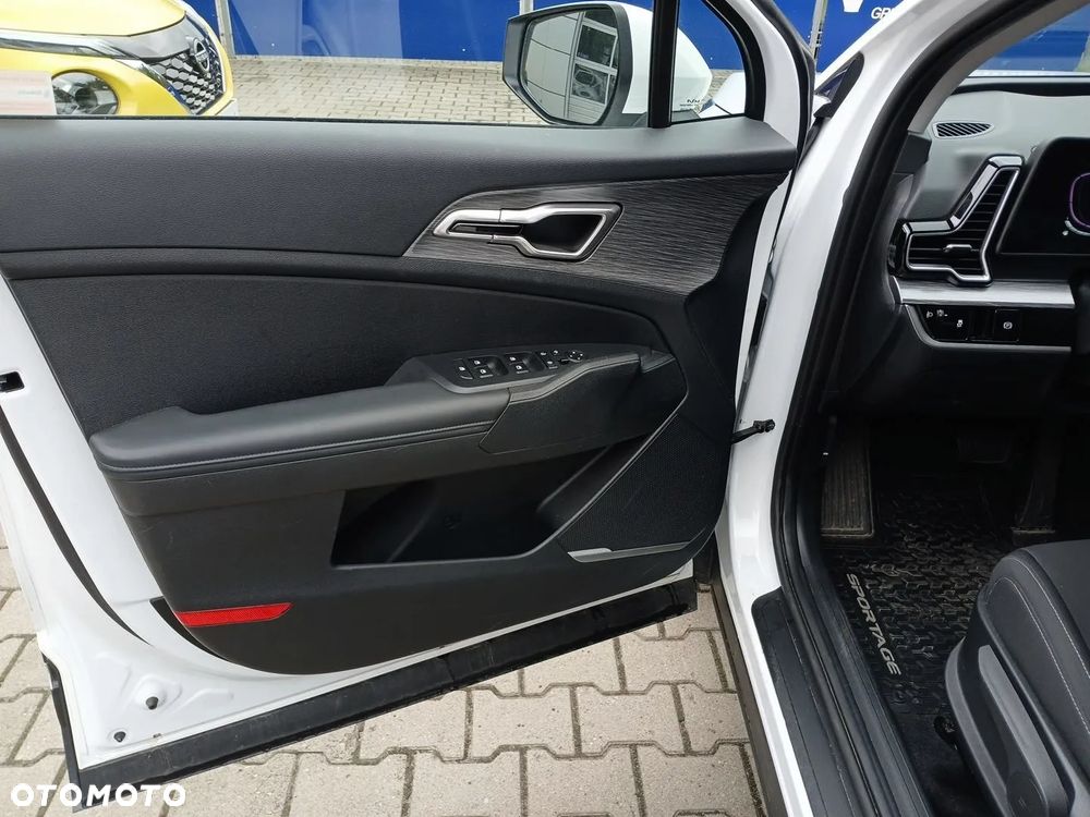 Kia Sportage 1.6 T-GDI M 2WD DCT - 10