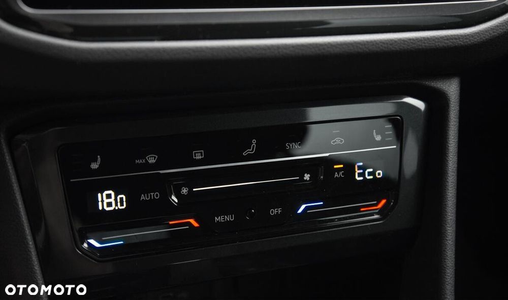 Volkswagen Tiguan - 21