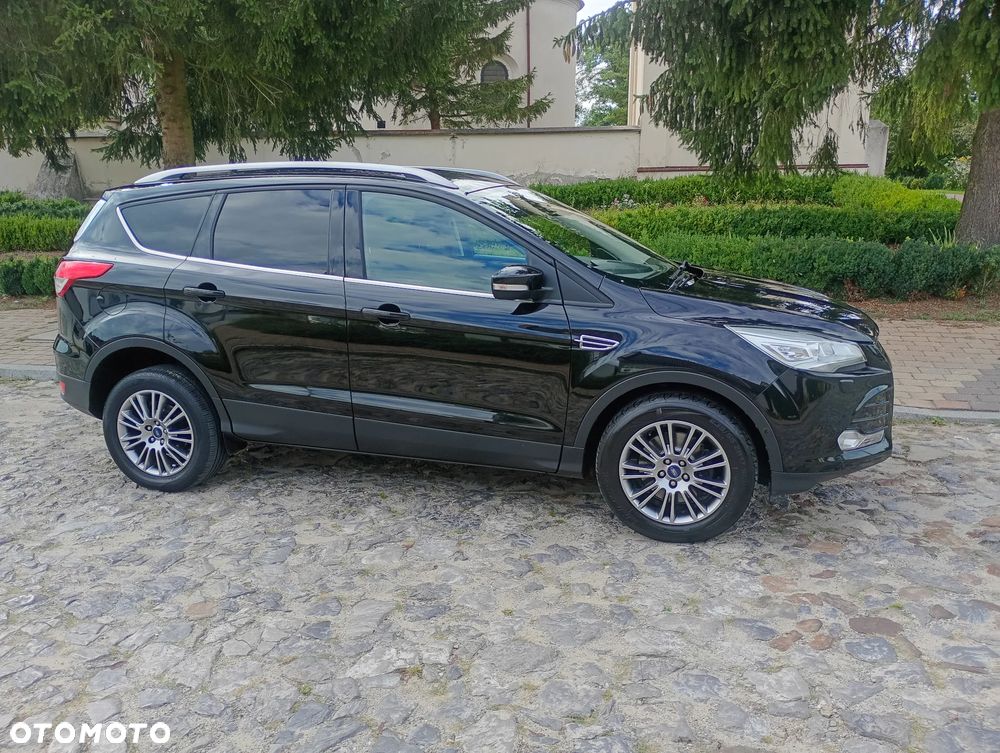 Ford Kuga 2.0 TDCi 2x4 Titanium - 19