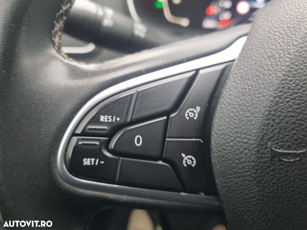 Renault Megane Blue dCi 116 EDC Intens - 17