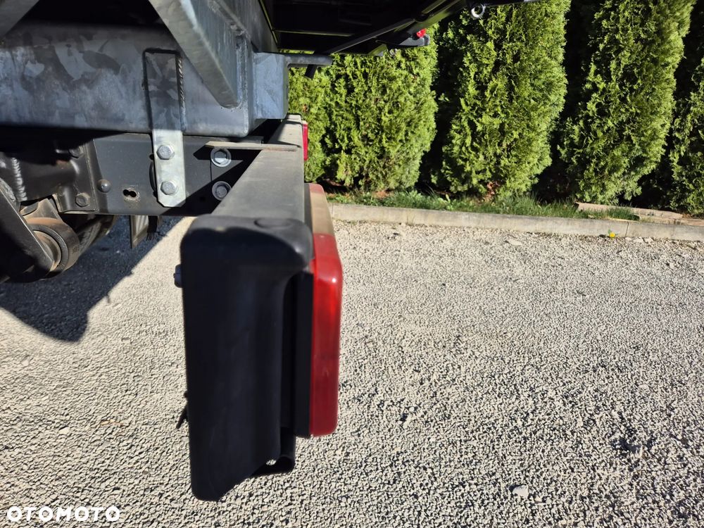 Iveco 35C14 35C15 - 23