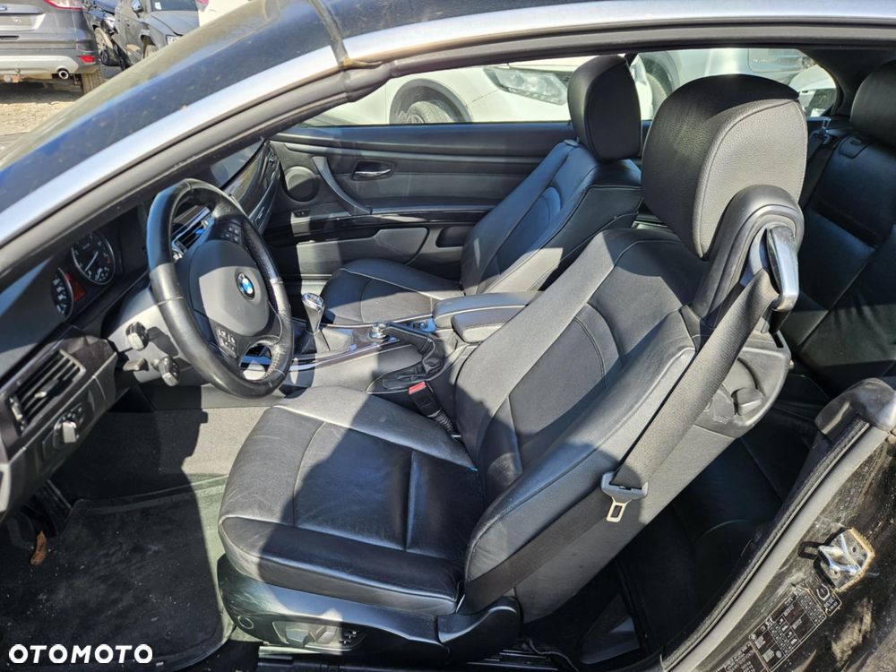 BMW Seria 3 320i Edition Exclusive - 13