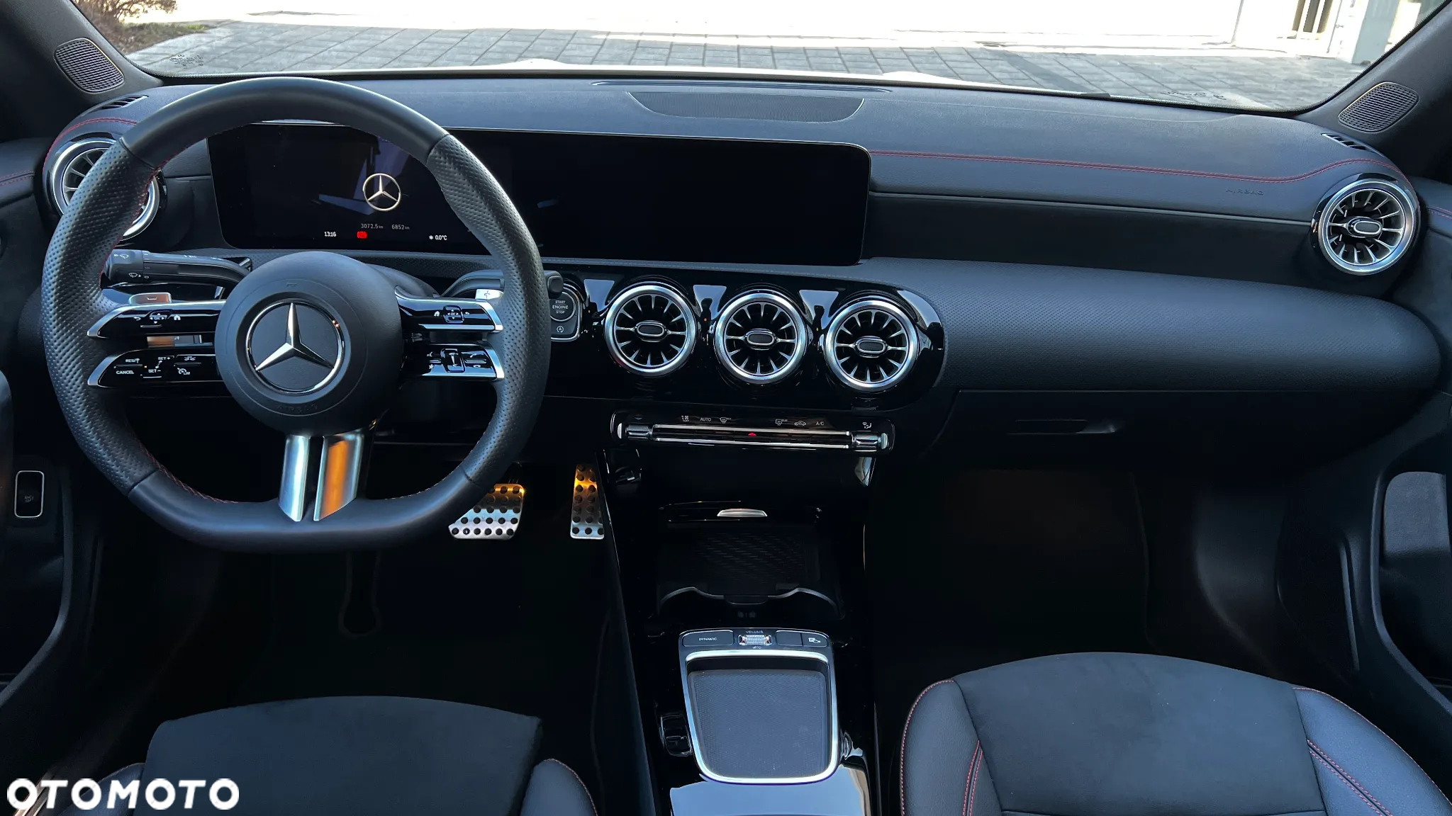 Mercedes-Benz CLA 200 AMG Line 7G-DCT - 11