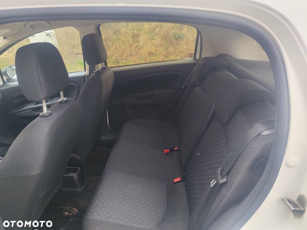 Fiat Grande Punto 1.3 Multijet 16V Dynamic - 11