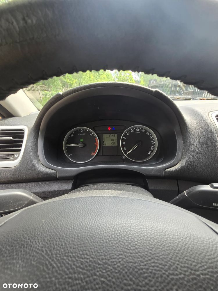 Skoda Roomster 1.9 TDI Comfort - 15