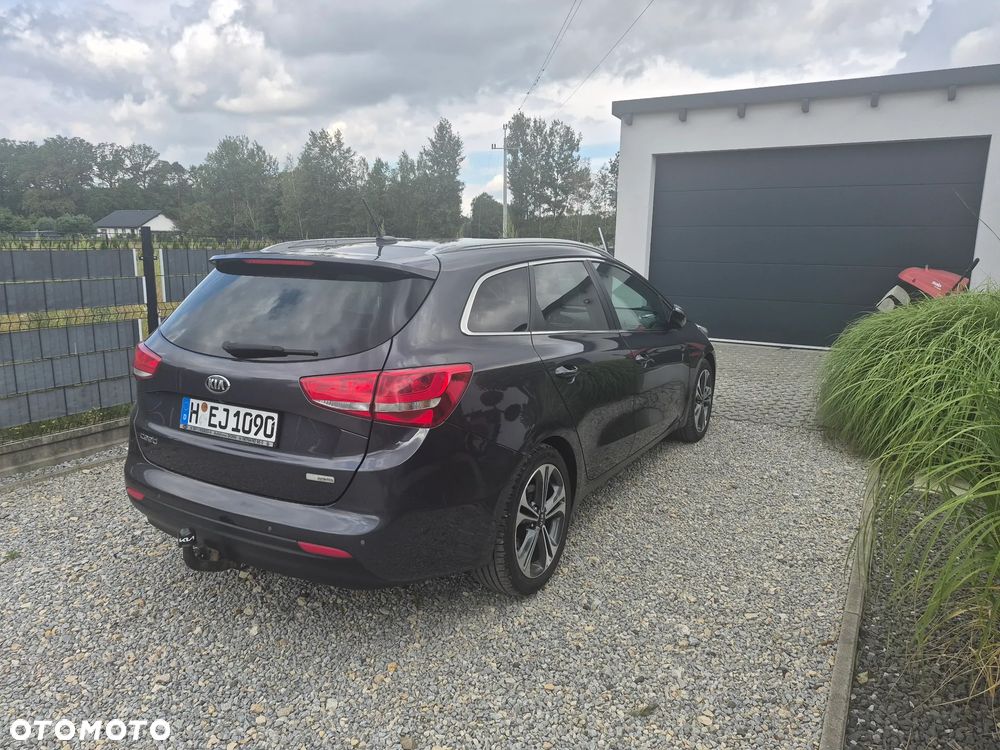 Kia Ceed 1.6 CRDi GT Line - 11