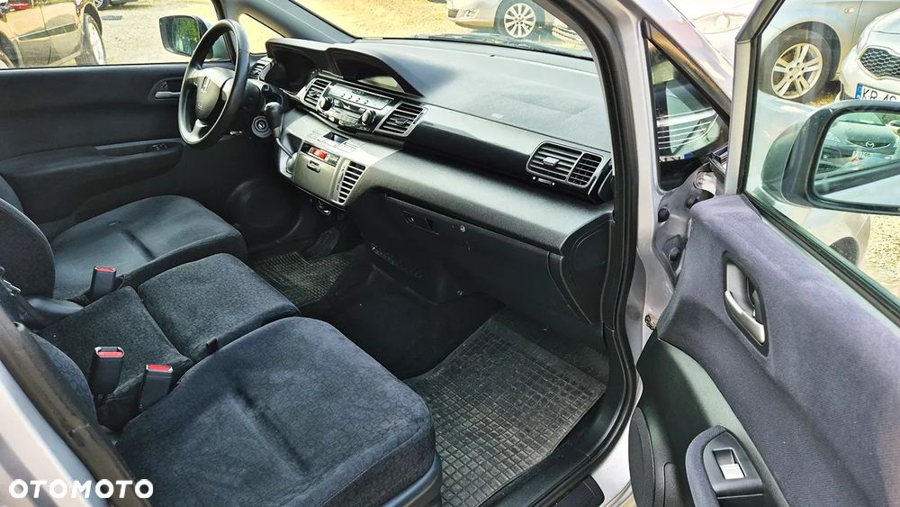 Honda FR-V 1.7 Comfort - 34