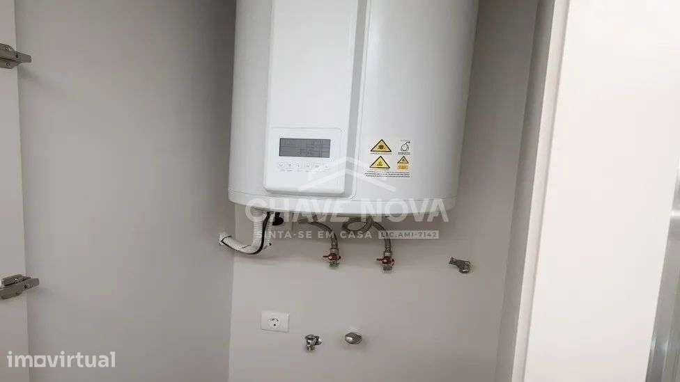 T0 Novo c/Arrumo em Matosinhos Sul - Grande imagem: 5/14