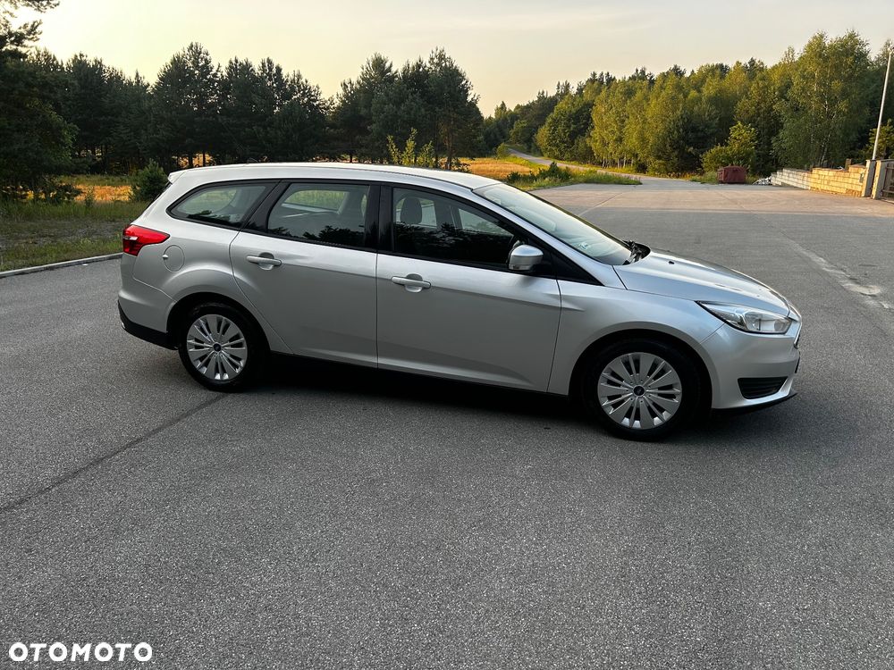Ford Focus - 9