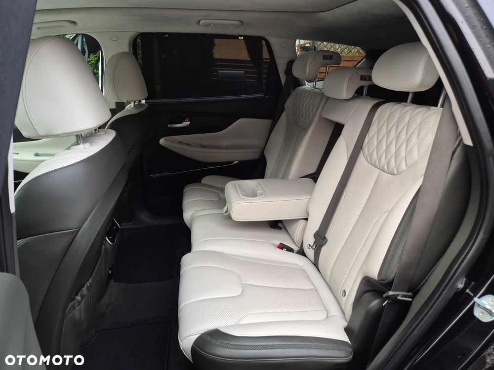 Hyundai Santa Fe 1.6 Plugin-Hybrid 4WD Prime - 32