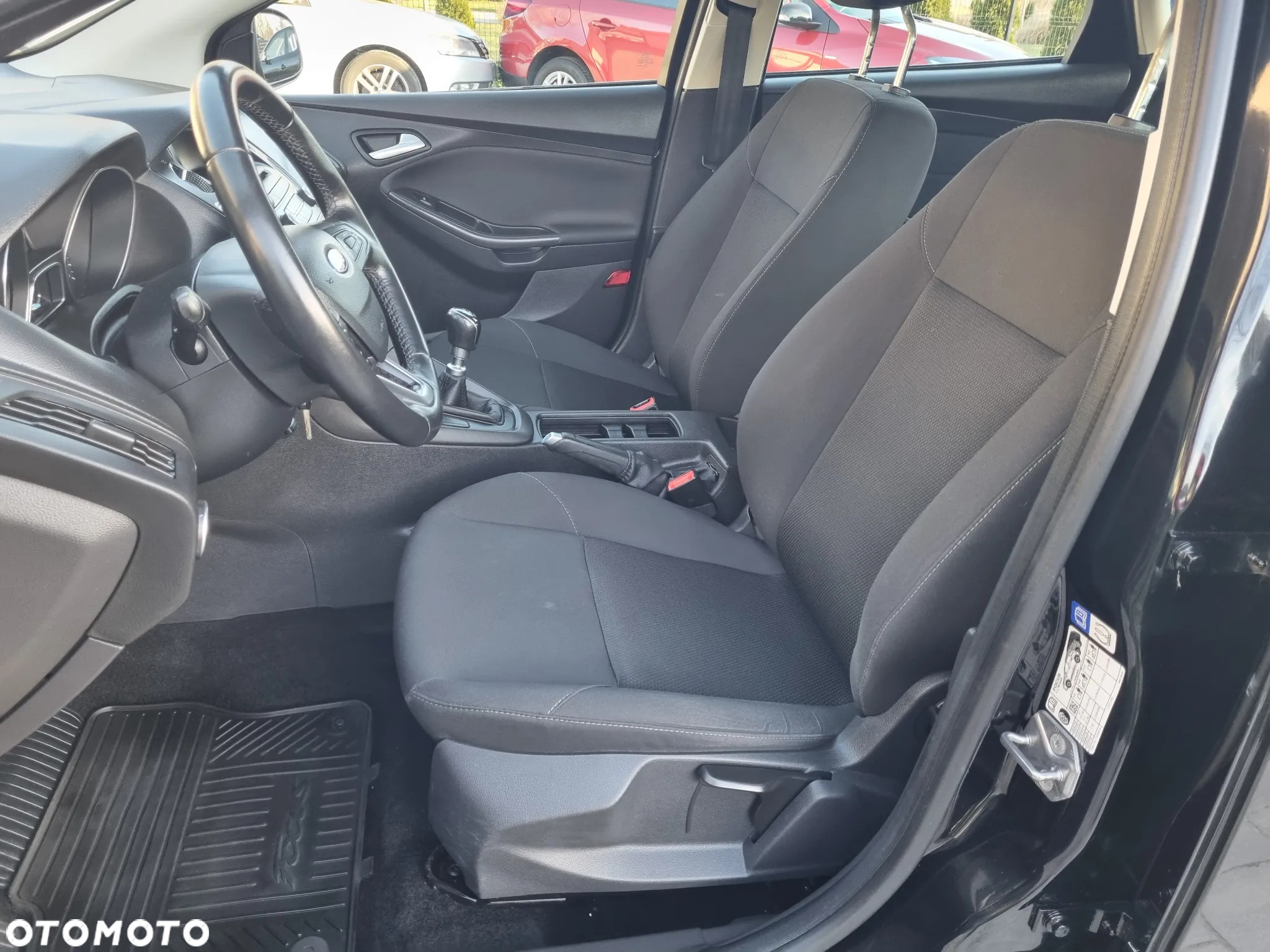 Ford Focus 1.5 EcoBlue Start-Stopp-System COOL&CONNECT - 10