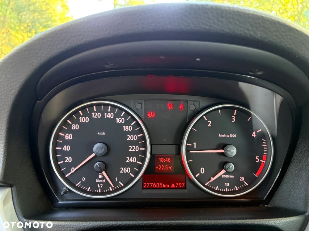 BMW Seria 3 320d - 11