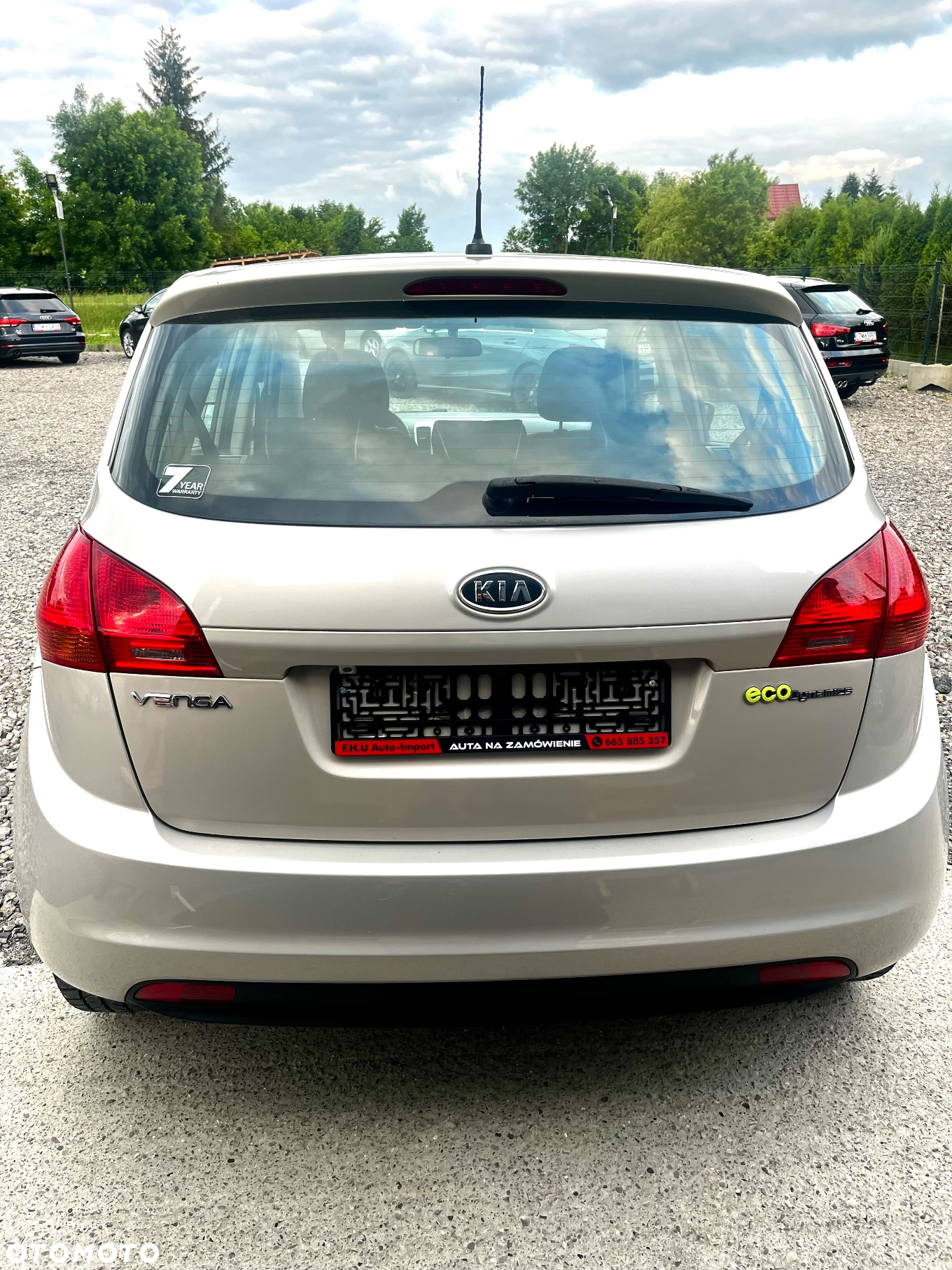 Kia Venga 1.4 CVVT Attract - 15