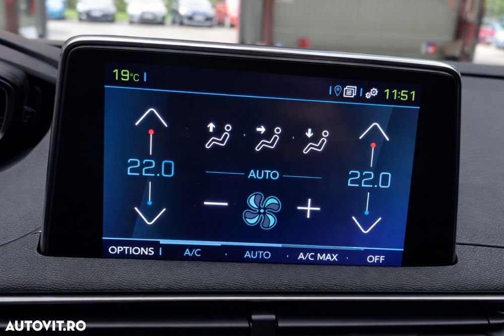 Peugeot 3008 225 e-EAT8 Allure Pack - 14