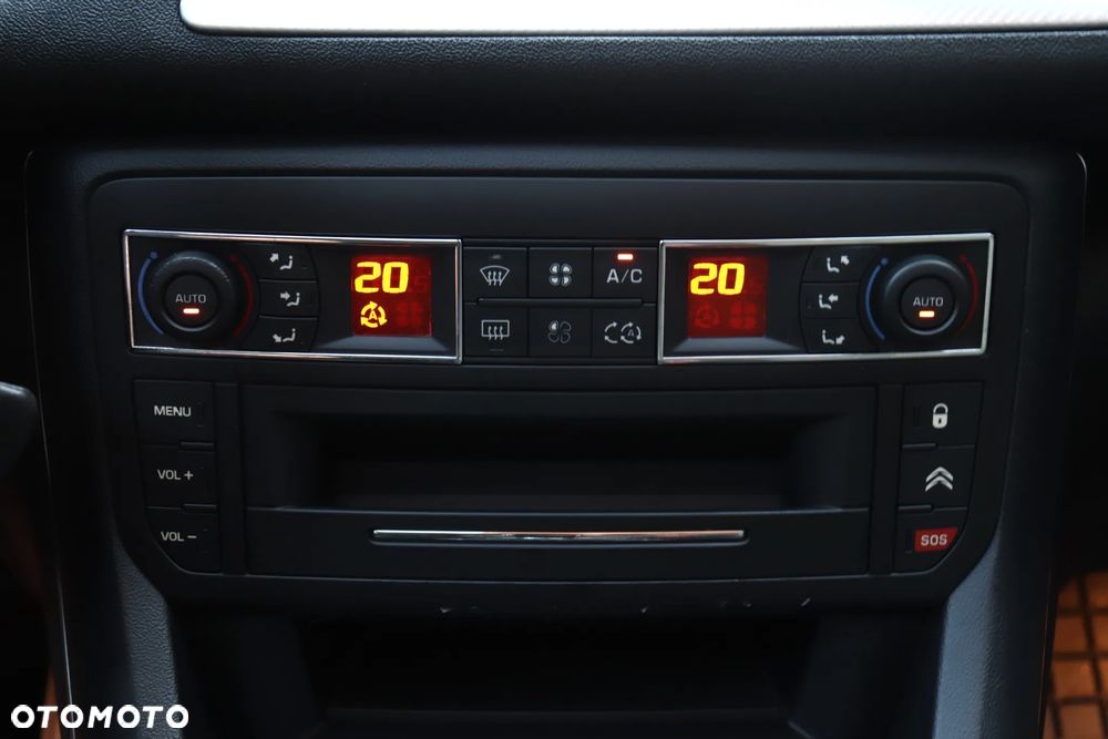 Citroën C5 Tourer BlueHDi 180 S&S EAT6 Exclusive - 29