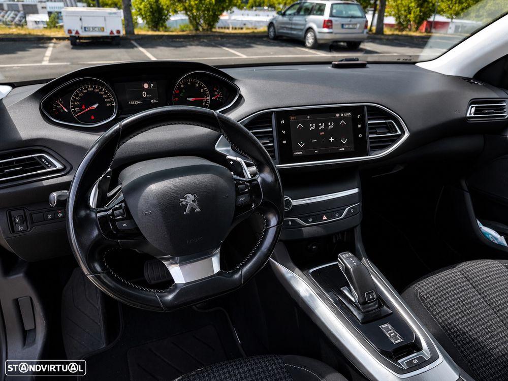 Peugeot 308 SW PureTech 130 GPF EAT8 Stop & Start Allure Pack - 7