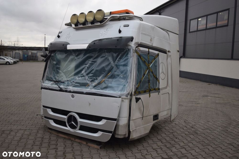 SZKIELET KABINY MERCEDES ACTROS MP3 - 1