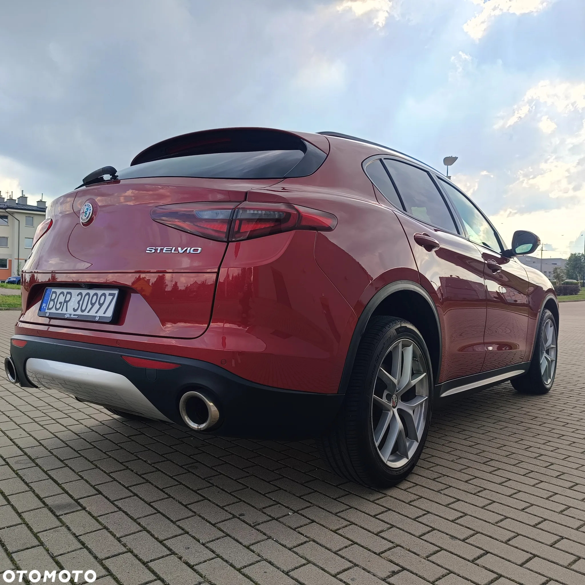 Alfa Romeo Stelvio 2.0 Turbo Veloce TI Q4 - 12