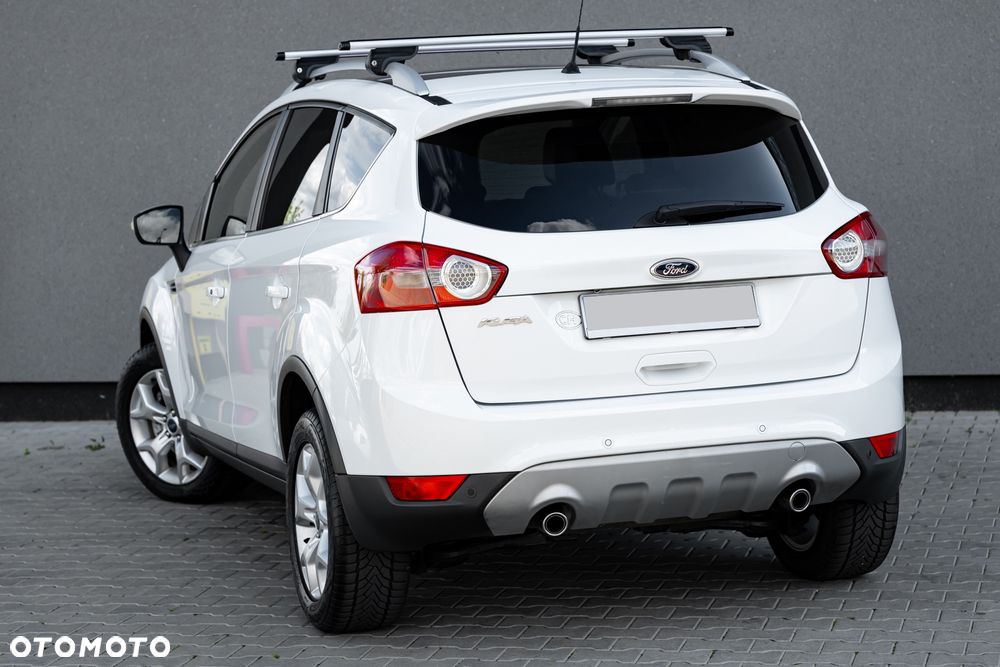 Ford Kuga 2.0 TDCi 4x4 Titanium - 11