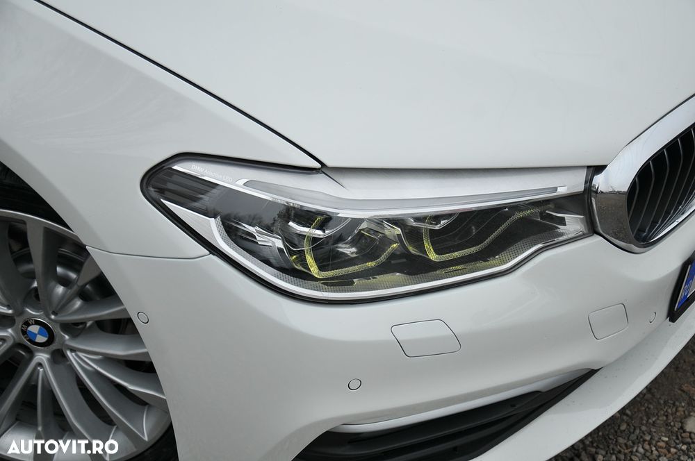 BMW Seria 5 525d AT - 23