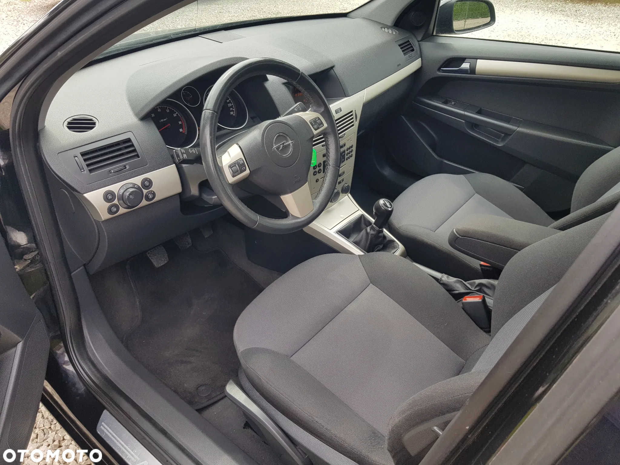 Opel Astra 1.6 - 10