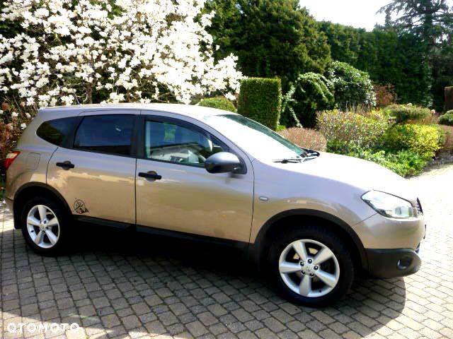 Nissan Qashqai+2 2.0 Tekna Premium - 34
